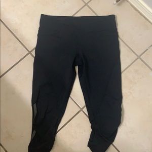 cropped lululemon leggings and scrunched at end